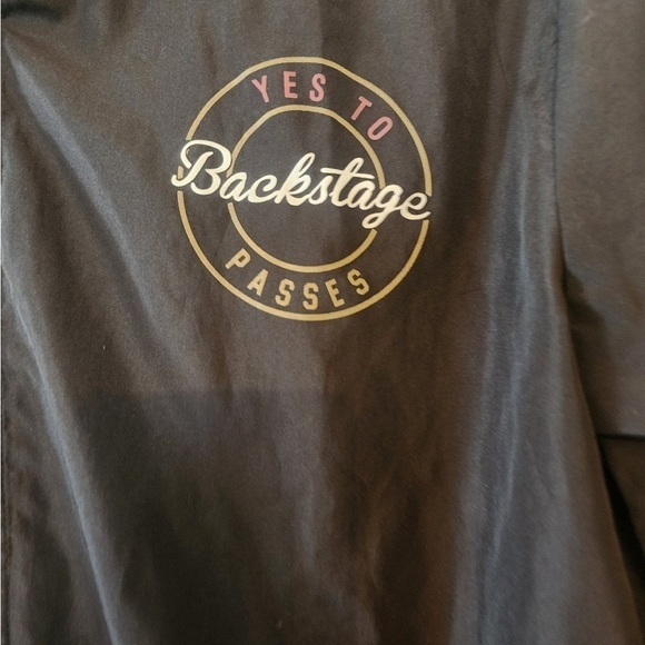 Forever 21 lightweight jacket backstage pass size small black - Picture 3 of 4